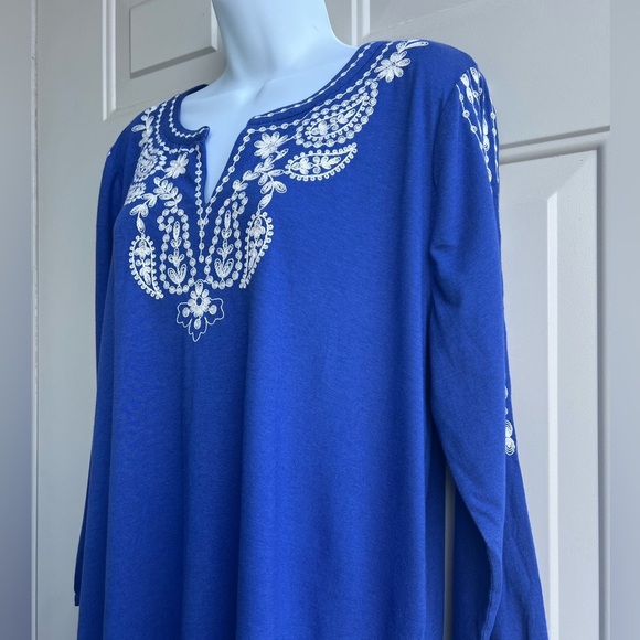 J. Jill Blue Embroidered Split Neck Tunic Top Size L Boho 3/4 Sleeve Royal Blue - Picture 5 of 9